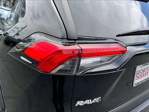 Used 2023 Toyota RAV4 XLE FWD image 23