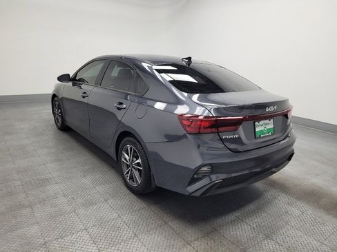 Used 2023 Kia Forte LXS FWD image 5
