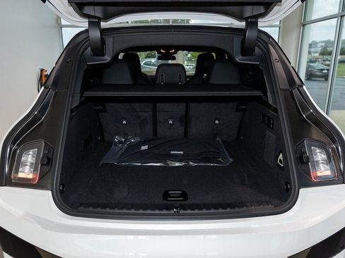 Used 2025 BMW iX xDrive50 w/ Premium Package image 10