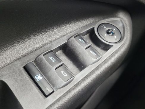 Used 2013 Ford Escape SE image 27