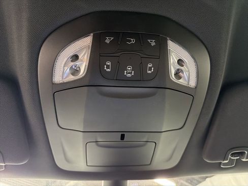 New 2026 Chrysler Pacifica Select image 20