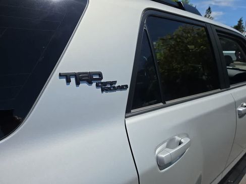 Used 2024 Toyota 4Runner TRD Off-Road Premium w/ Off Road Premium Plus Package AWD/4WD image 27