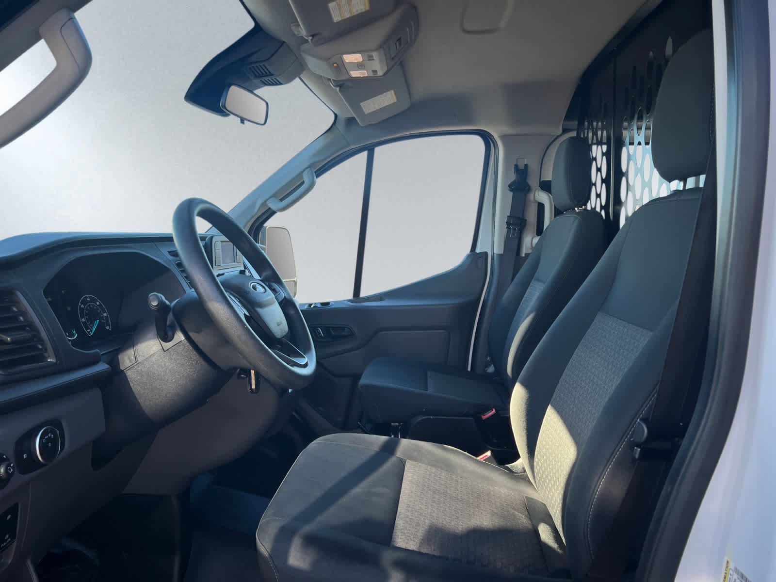 Used 2025 Ford Transit 250 Low Roof w/ Exterior Upgrade Package RWD image 11