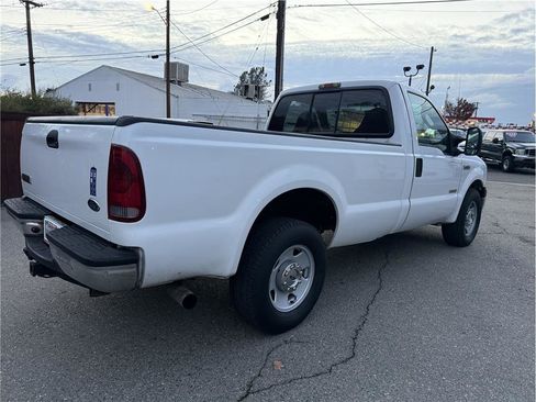 Used 2007 Ford F350 XLT image 7