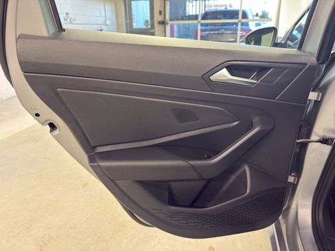 Used 2020 Volkswagen Jetta GLI FWD image 27