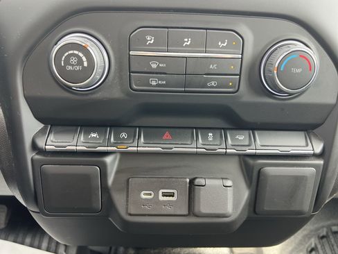 Used 2022 Chevrolet Silverado 1500 W/T w/ WT Value Package image 29