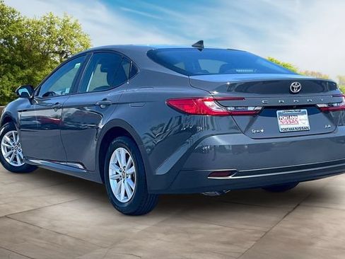 Used 2025 Toyota Camry LE FWD image 4