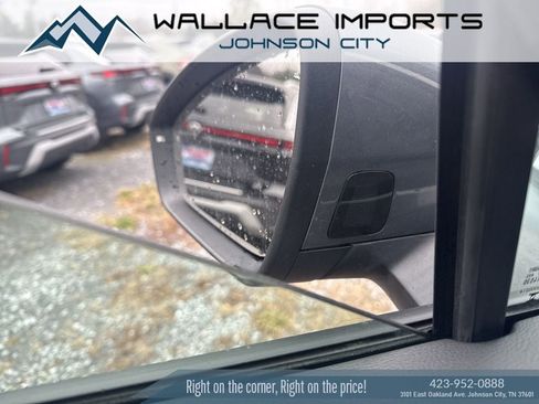 New 2026 Volkswagen Tiguan SE AWD/4WD image 22