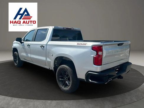 Used 2019 Chevrolet Silverado 1500 Custom Trail Boss w/ Custom Convenience Package AWD/4WD image 7
