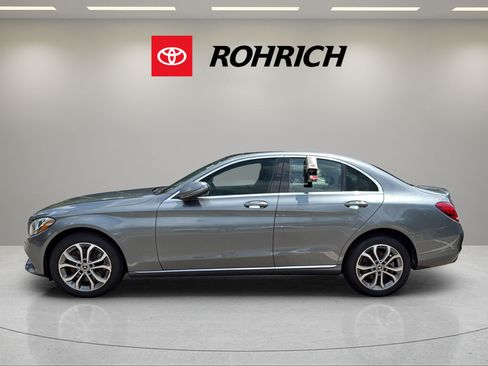 Used 2017 Mercedes-Benz C 300 4MATIC Sedan image 8