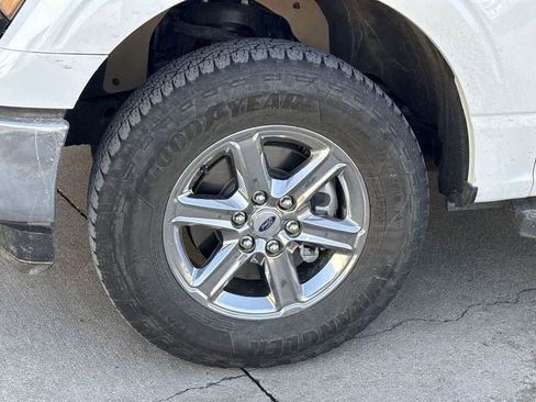 Used 2025 Ford F150 XLT w/ Equipment Group 301A Standard AWD/4WD image 9