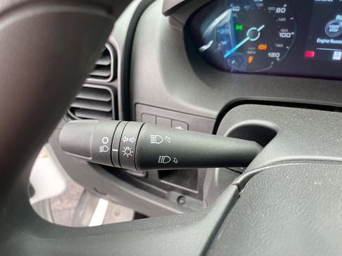 Used 2025 RAM ProMaster 2500 w/ Convenience Group image 22