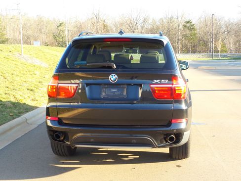 Used 2013 BMW X5 xDrive35i image 8
