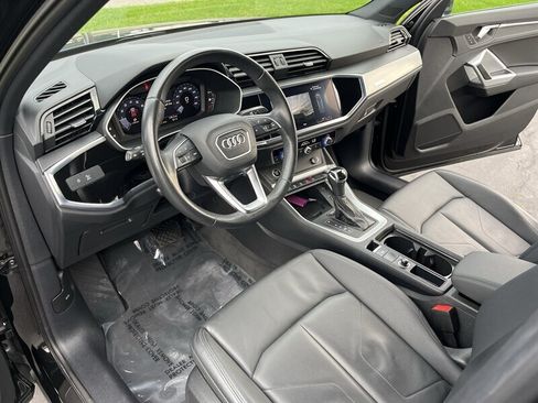 Used 2021 Audi Q3 2.0T Premium Plus w/ Premium Plus Package AWD/4WD image 21