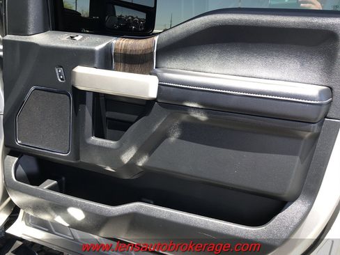 Used 2020 Ford F350 Lariat AWD/4WD image 20