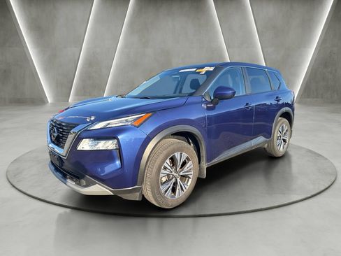 Used 2023 Nissan Rogue SV AWD/4WD image 3