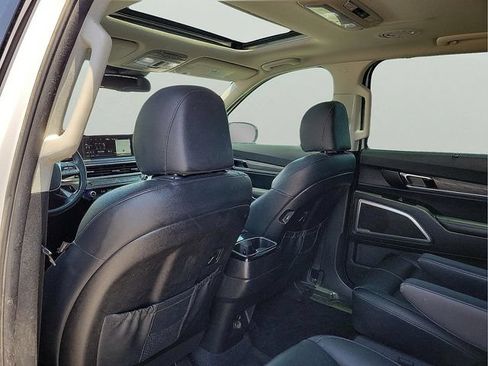 Used 2022 Kia Telluride EX w/ EX Premium Package AWD/4WD image 15