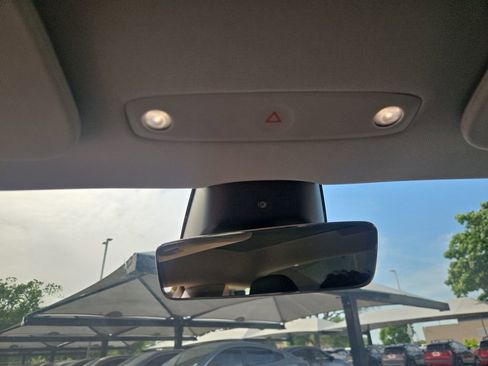 Used 2024 Tesla Model 3 Long Range RWD image 33