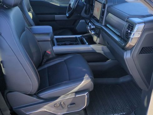 Certified 2024 Ford F250 Lariat w/ Lariat Ultimate Package image 23
