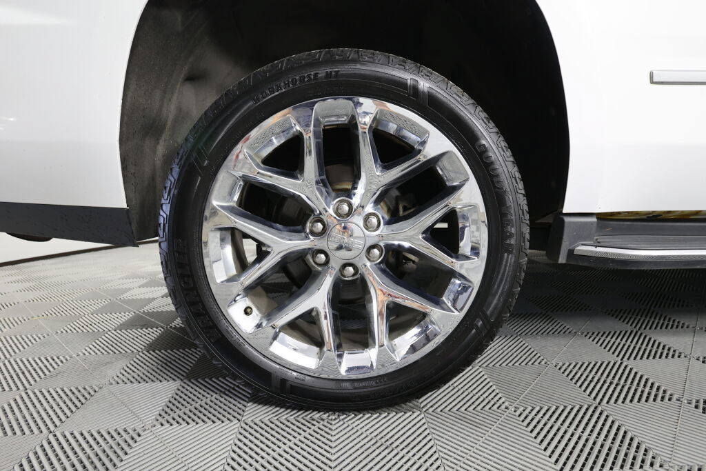 Used 2018 GMC Yukon Denali w/ Open Road Package AWD/4WD image 7