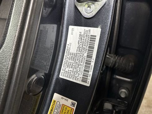 Certified 2023 Honda Accord EX image 38