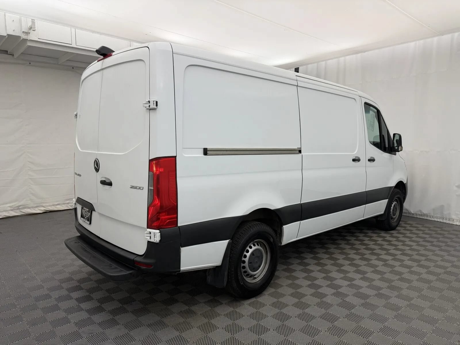 Used 2019 Mercedes-Benz Sprinter 2500 image 5