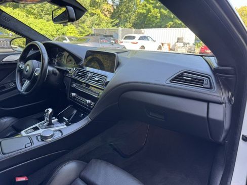 Used 2018 BMW M6 Gran Coupe RWD image 39