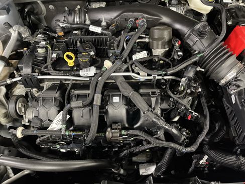 Used 2022 Ford Escape SEL w/ SEL Stealth AWD Package image 16