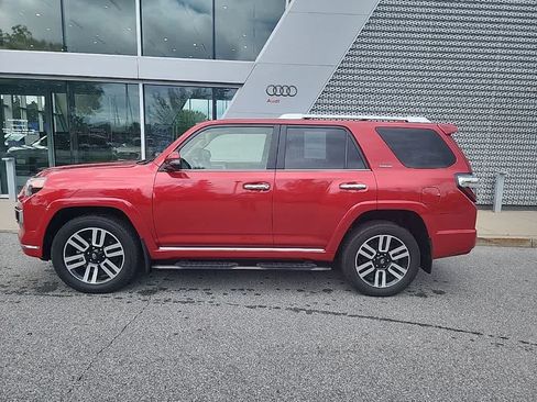 Used 2023 Toyota 4Runner Limited AWD/4WD image 3