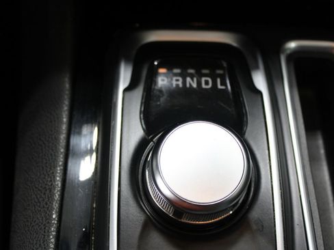 Used 2023 Chrysler 300 Touring AWD/4WD image 48