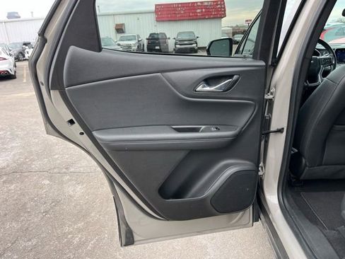 Used 2021 Chevrolet Blazer LT image 35
