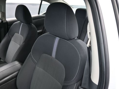 Used 2023 Nissan Sentra SV image 16