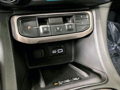 Used 2021 GMC Acadia Denali w/ Denali Ultimate Package image 34