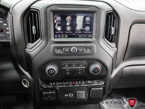 Used 2024 Chevrolet Silverado 2500 Custom w/ Custom Value Package image 29