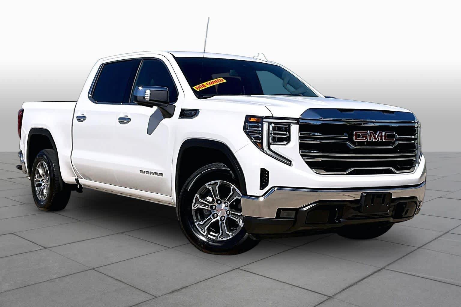Used 2026 GMC Sierra 1500 SLT RWD image 3