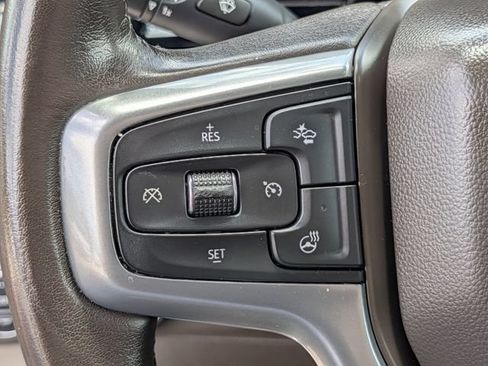 Used 2022 Chevrolet Silverado 1500 LT RWD image 19