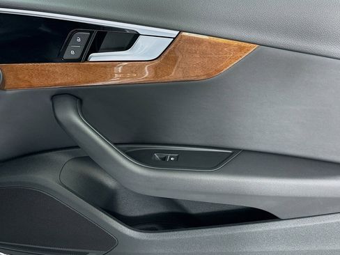 Used 2023 Audi A4 2.0T Premium w/ Convenience Package image 23