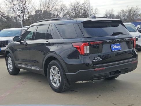 New 2025 Ford Explorer Active image 7