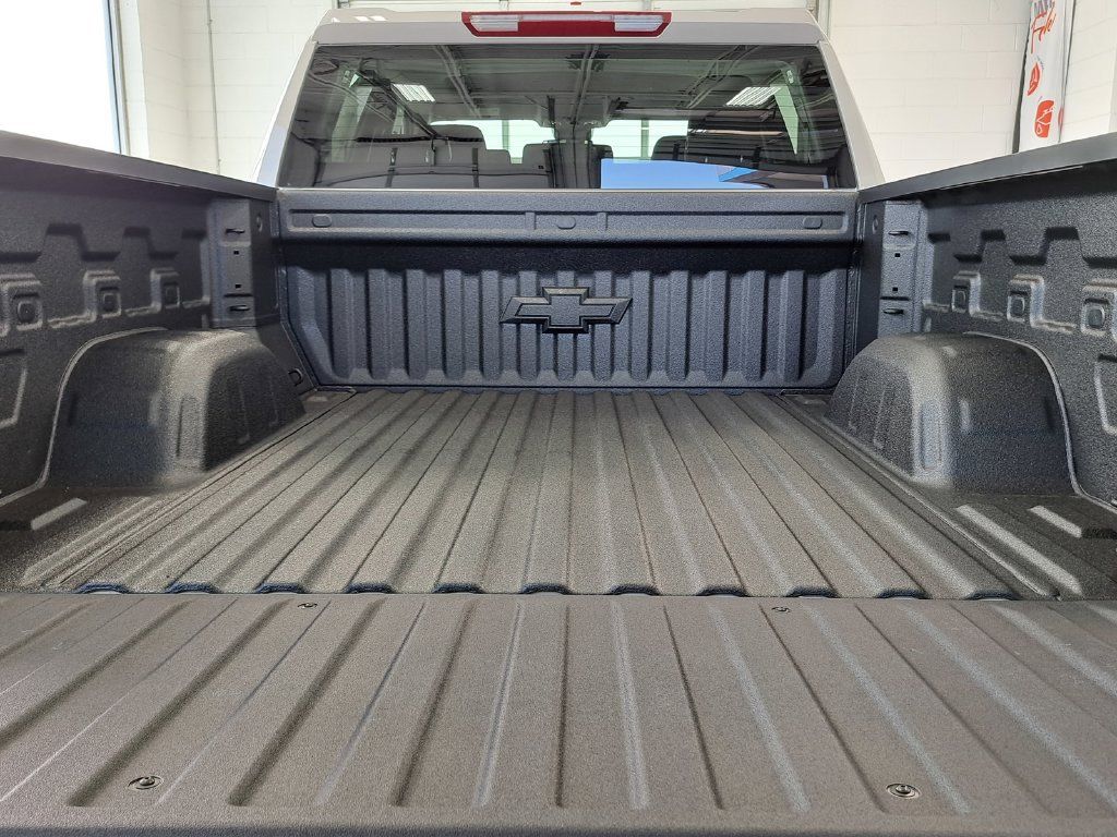New 2026 Chevrolet Silverado 1500 RST w/ RST Select Package AWD/4WD image 14