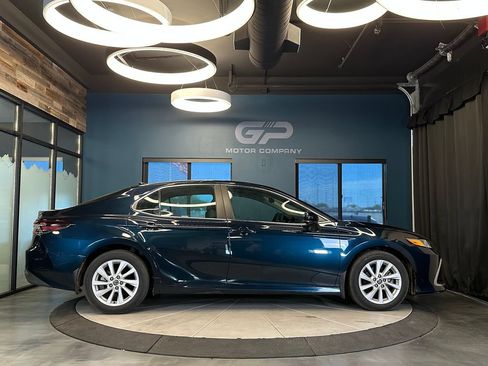 Used 2021 Toyota Camry LE FWD image 2