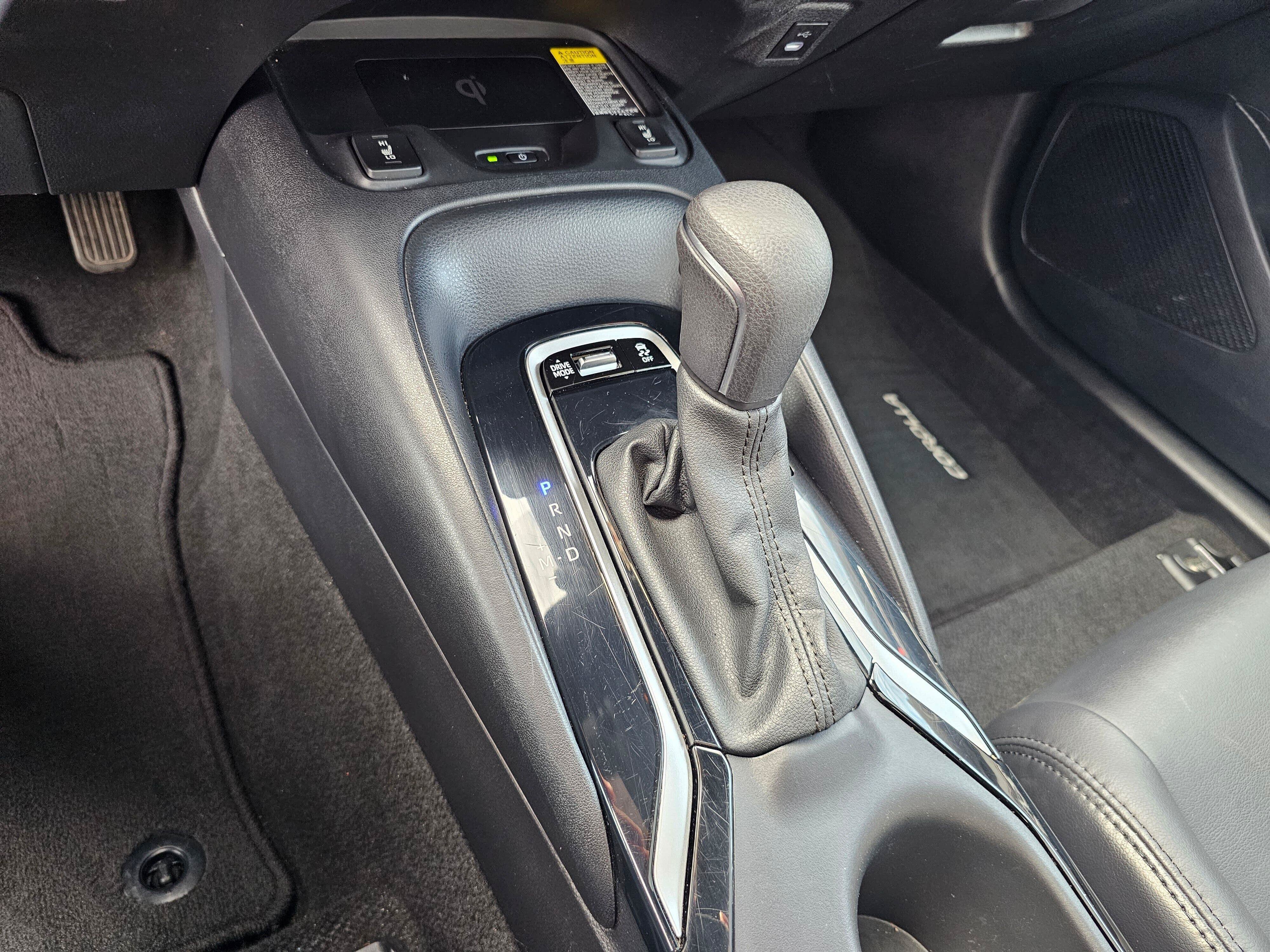 Used 2024 Toyota Corolla XSE FWD image 30