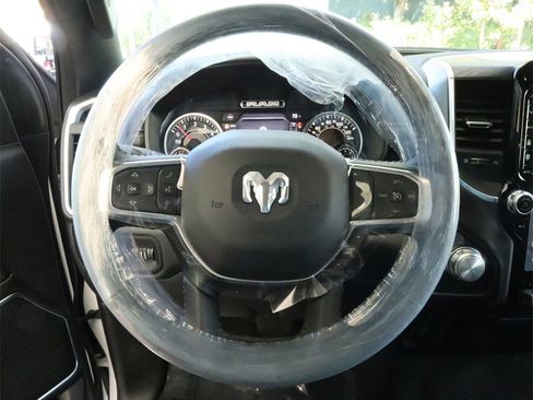 Used 2023 RAM 1500 Laramie image 9