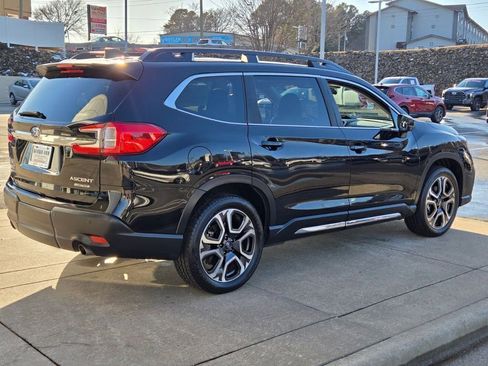 Used 2024 Subaru Ascent Limited w/ Technology Package AWD/4WD image 5