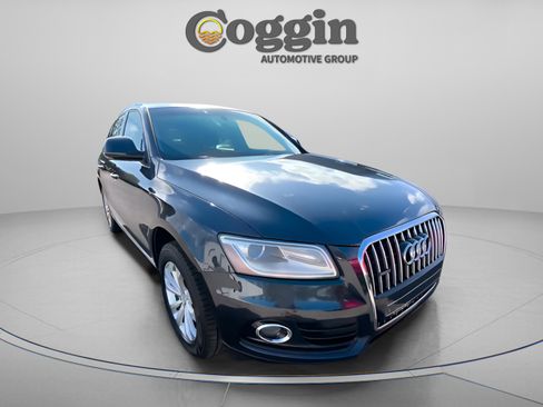 Used 2016 Audi Q5 2.0T Premium Plus w/ Technology Package image 11