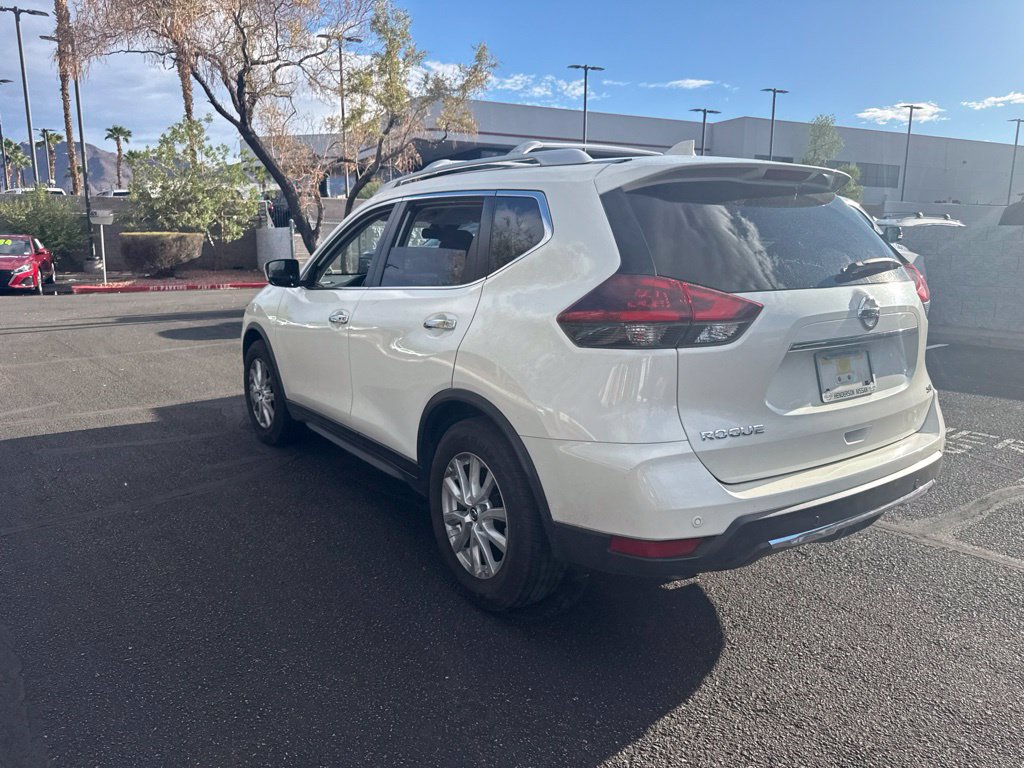 Used 2019 Nissan Rogue SV FWD image 13
