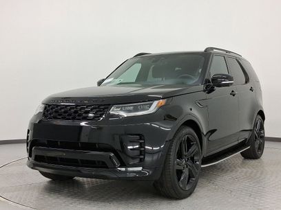 New 2025 Land Rover Discovery Dynamic SE