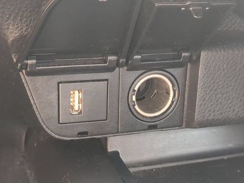 Used 2023 Toyota Camry LE FWD image 19