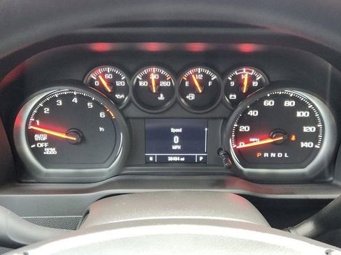 Used 2023 Chevrolet Silverado 1500 Custom image 7