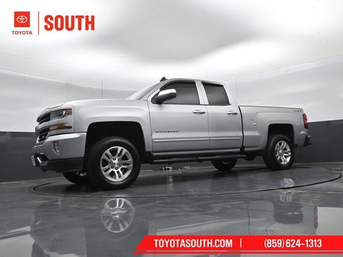Used 2017 Chevrolet Silverado 1500 LT w/ All Star Edition AWD/4WD image 39
