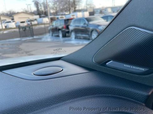 Used 2017 Audi Q7 3.0T Prestige w/ Prestige Package image 29